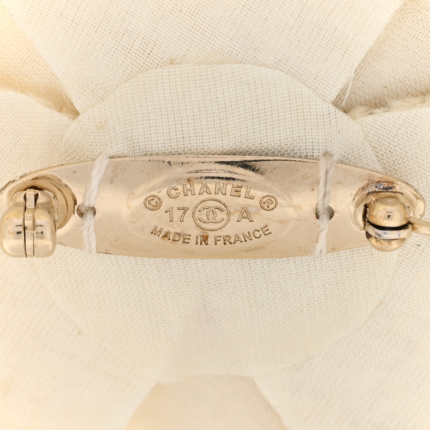 Chanel Metallic Tweed CC Camellia Brooch Gold Ivory 4 of 6