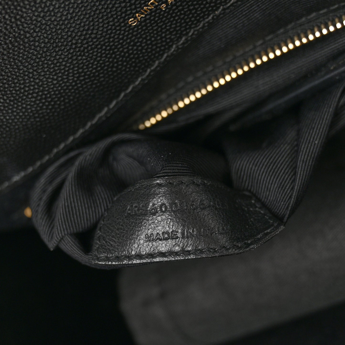 Grain De Poudre Textured Mixed Matelasse Large Triquilt Monogram Satchel Black