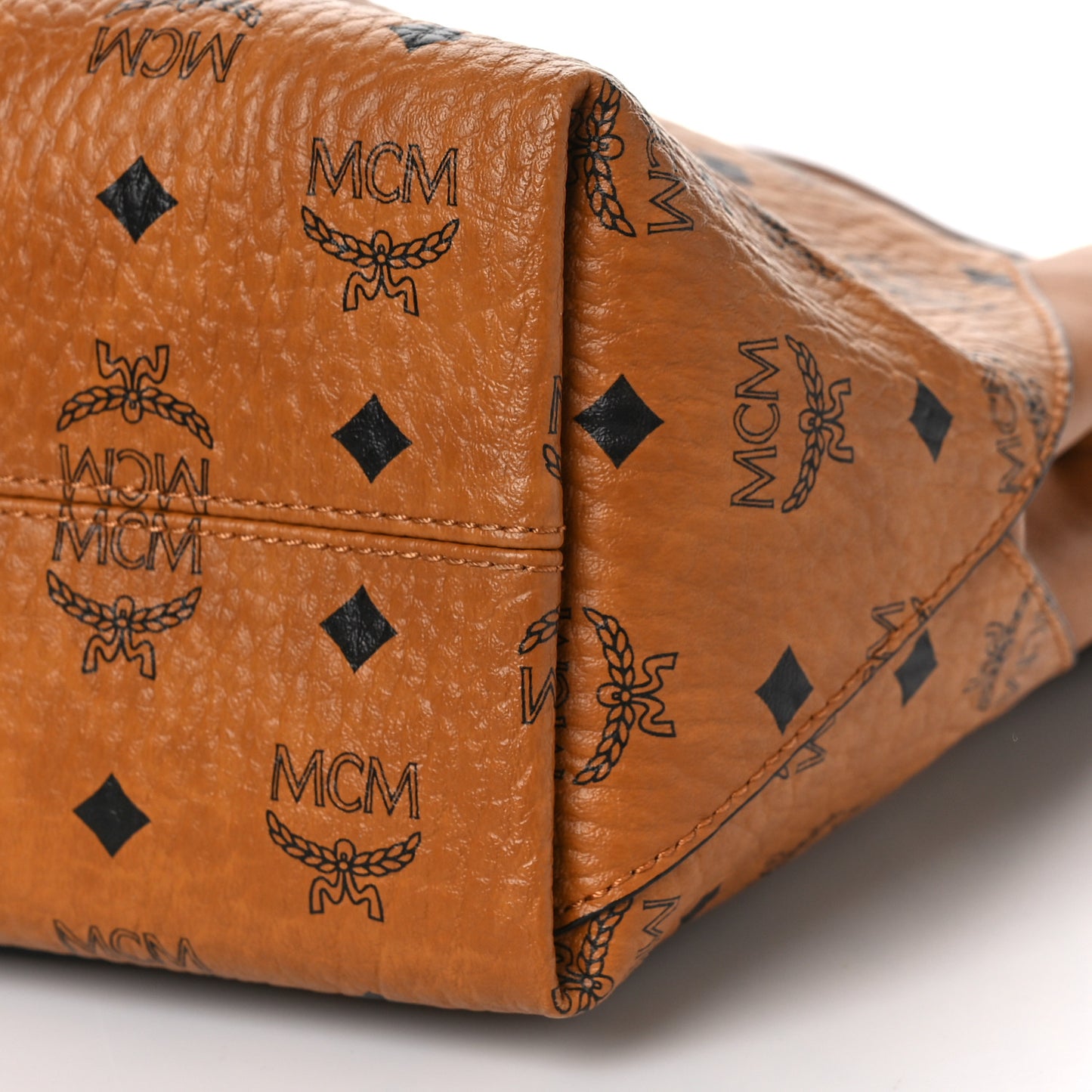 Visetos Medium Klara Hobo Cognac