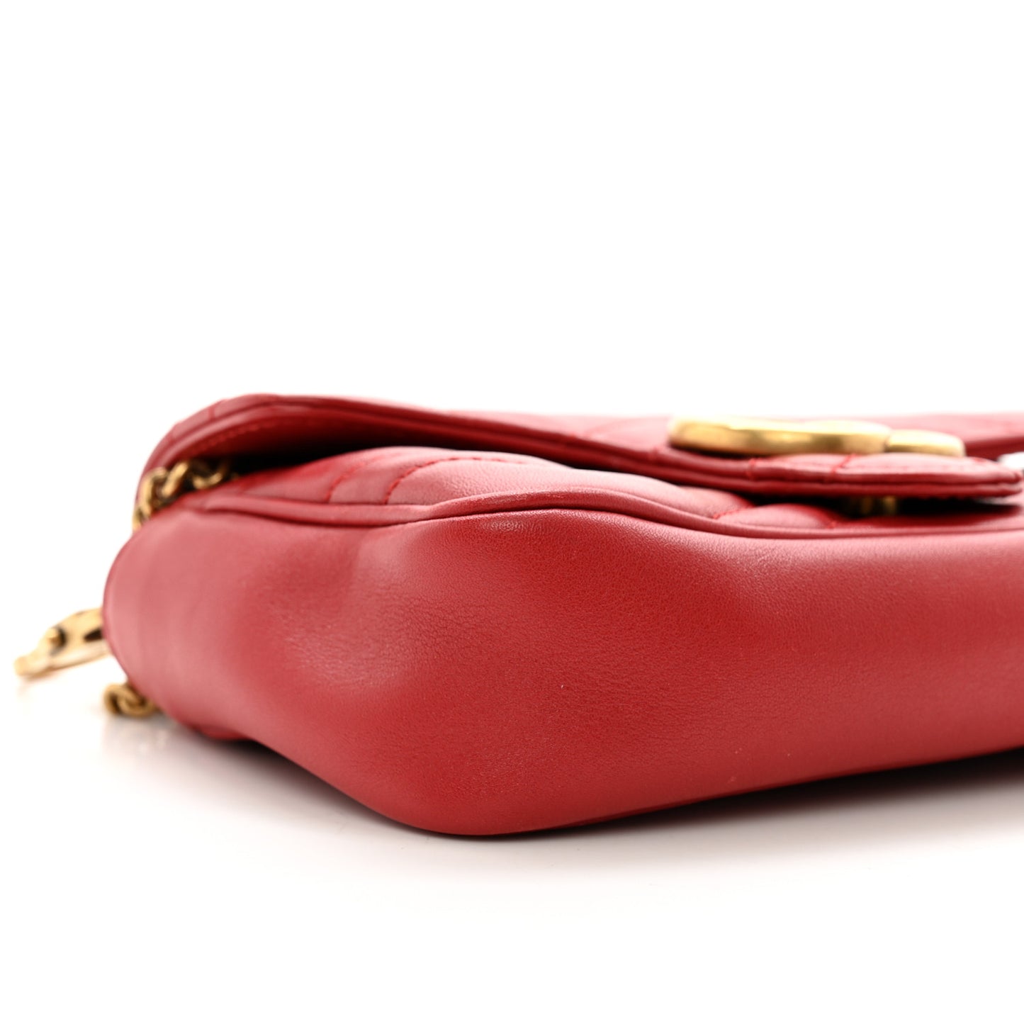Calfskin Matelasse Super Mini GG Marmont Shoulder Bag Hibiscus Red