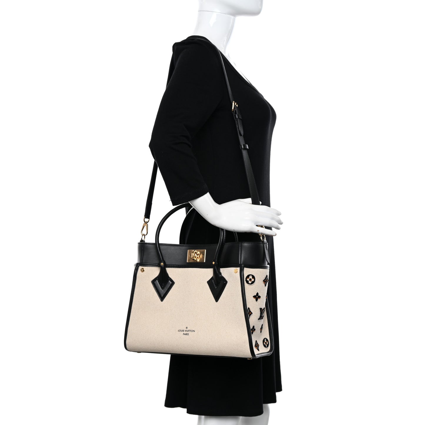 Canvas Calfskin Monogram On My Side MM Black