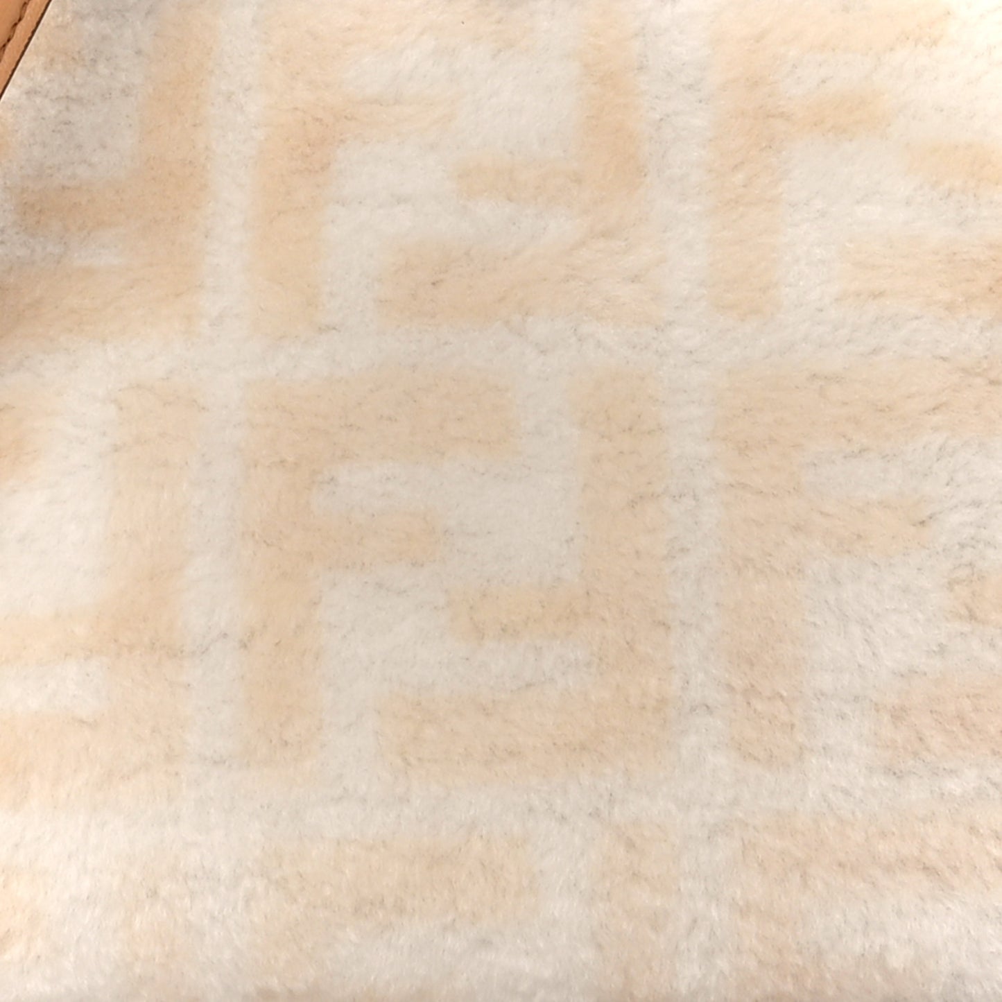 Shearling Nappa Macro FF 1974 Mini Peekaboo Iconic Satchel White Ice Cuoio Miele Scuro