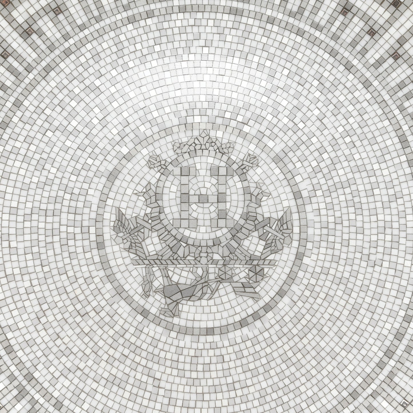 Porcelain Mosaique au 24 Platine Dessert Plate 8.3