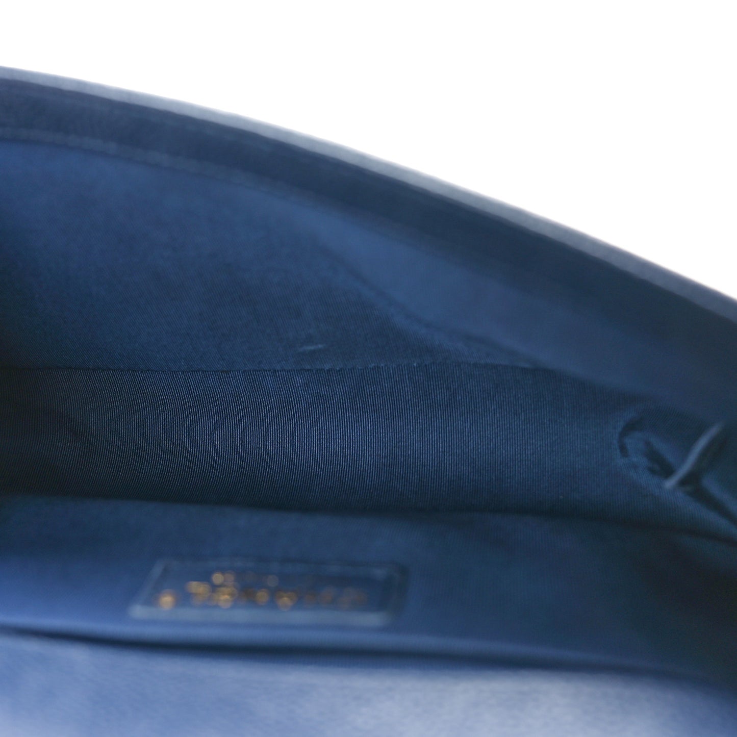 Caviar Quilted Medium Boy Flap Navy