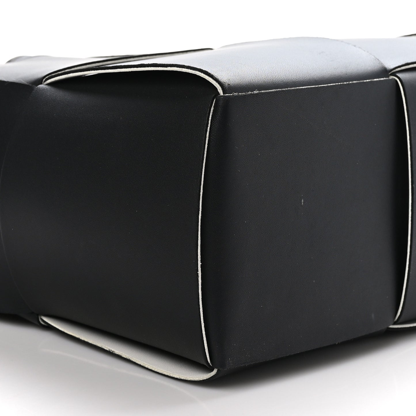 Nappa Maxi Intrecciato Arco Tote Black White