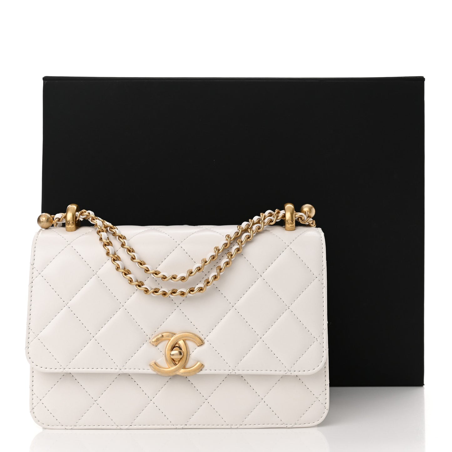 Calfskin Quilted Perfect Fit Flap White