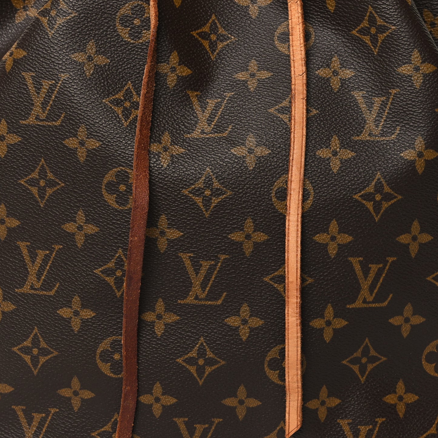 Monogram Noe