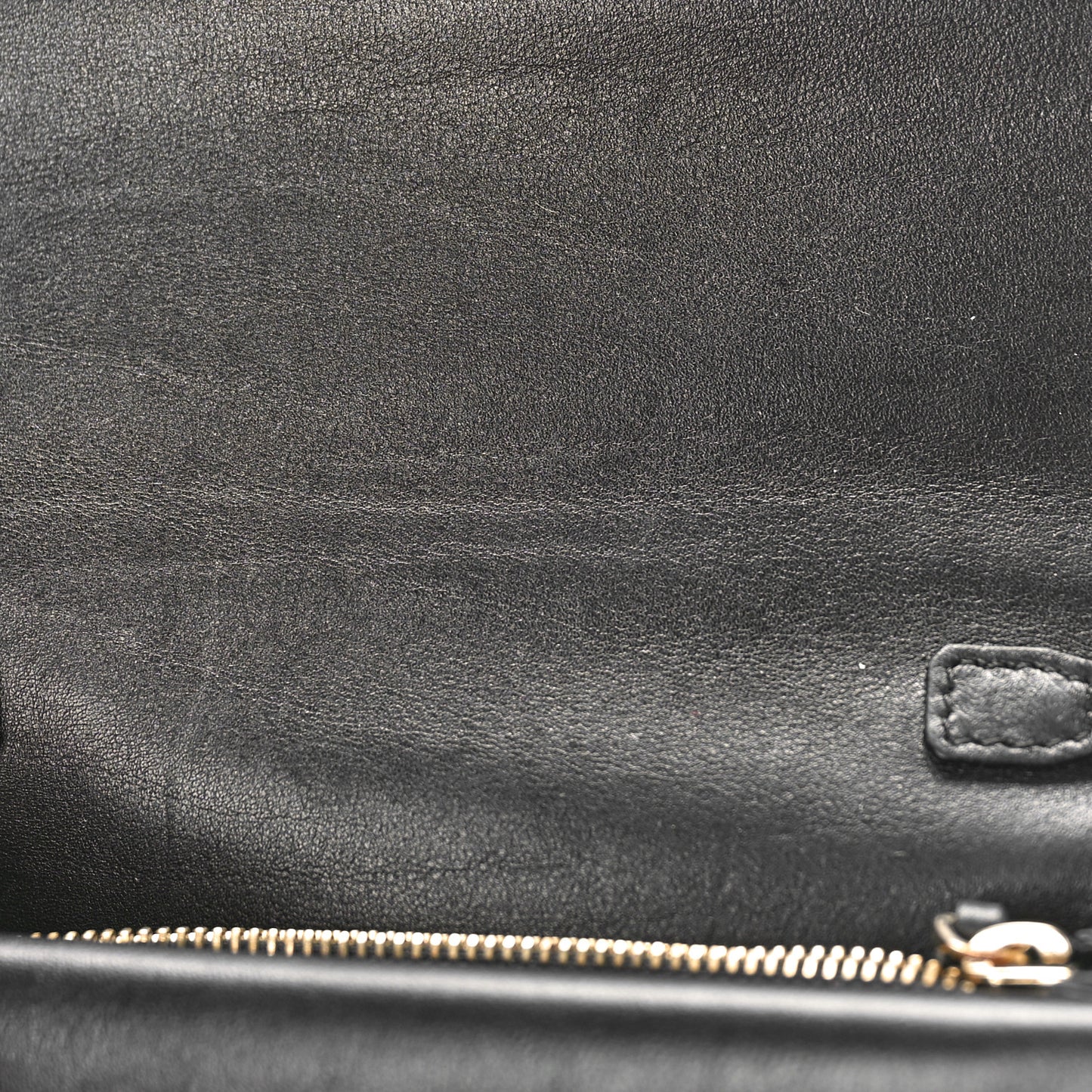Vitello Rockstud Flap Wallet On Chain Black