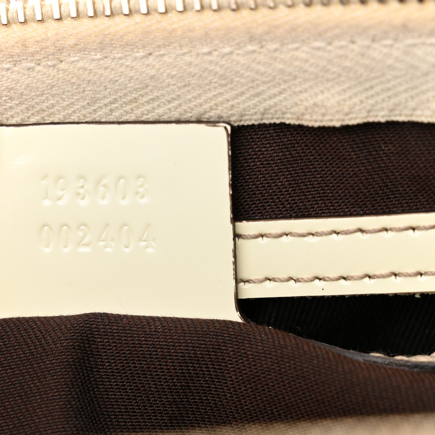 GG Plus Monogram Medium Joy Boston Off White