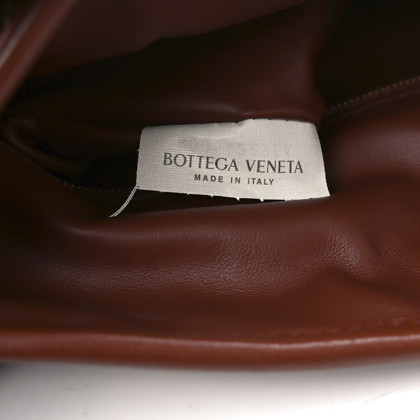 Calfskin Intrecciato Small Hop Sapele