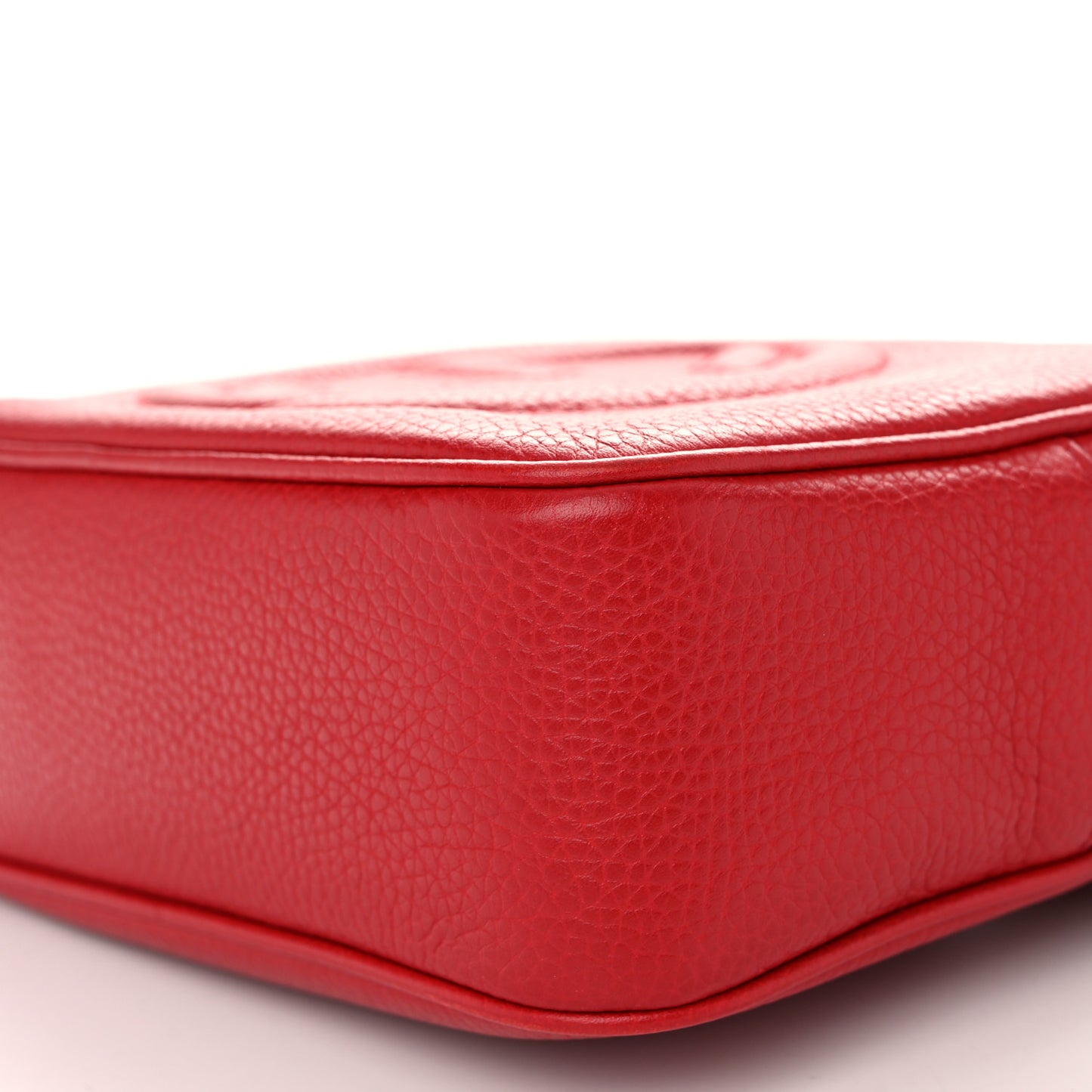 Pebbled Calfskin Small Soho Disco Bag Vibrant Red