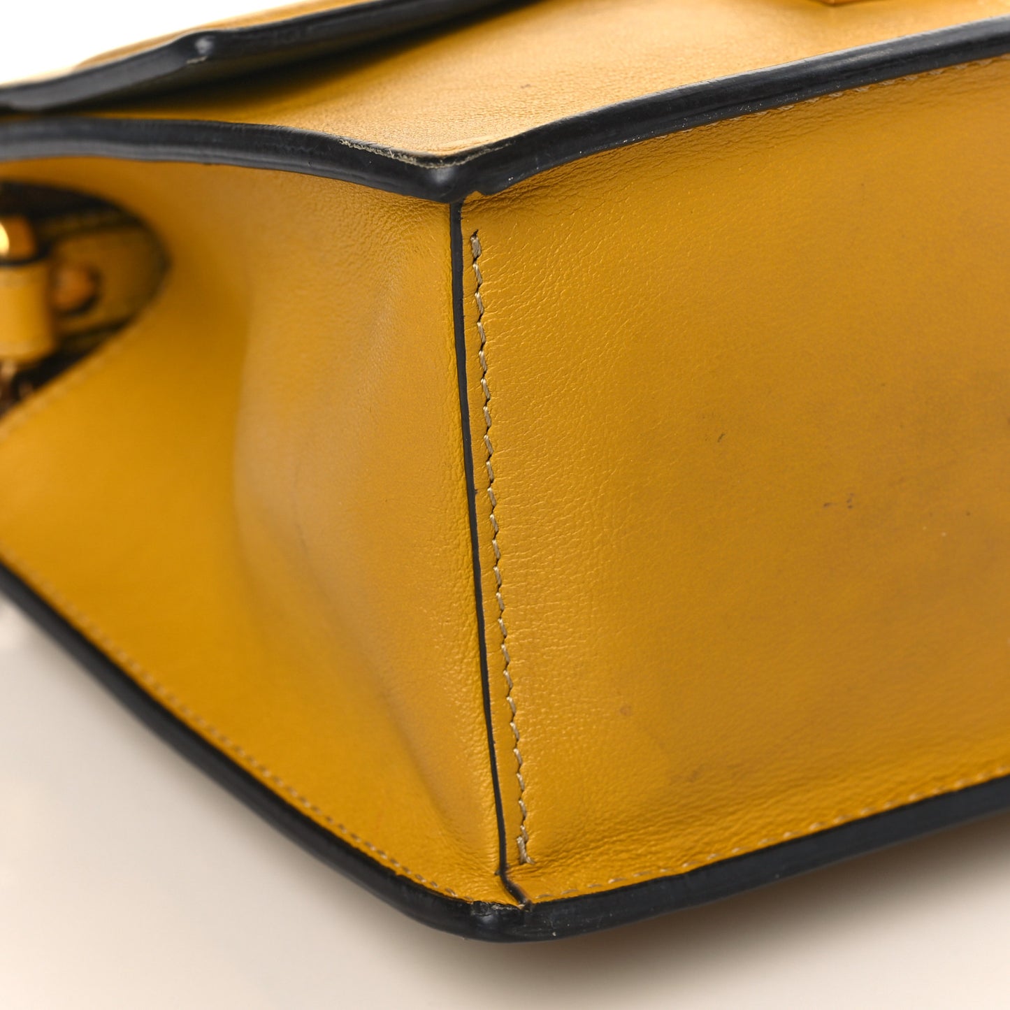 Vitello Grace Matte Small Kan U Shoulder Bag Yellow