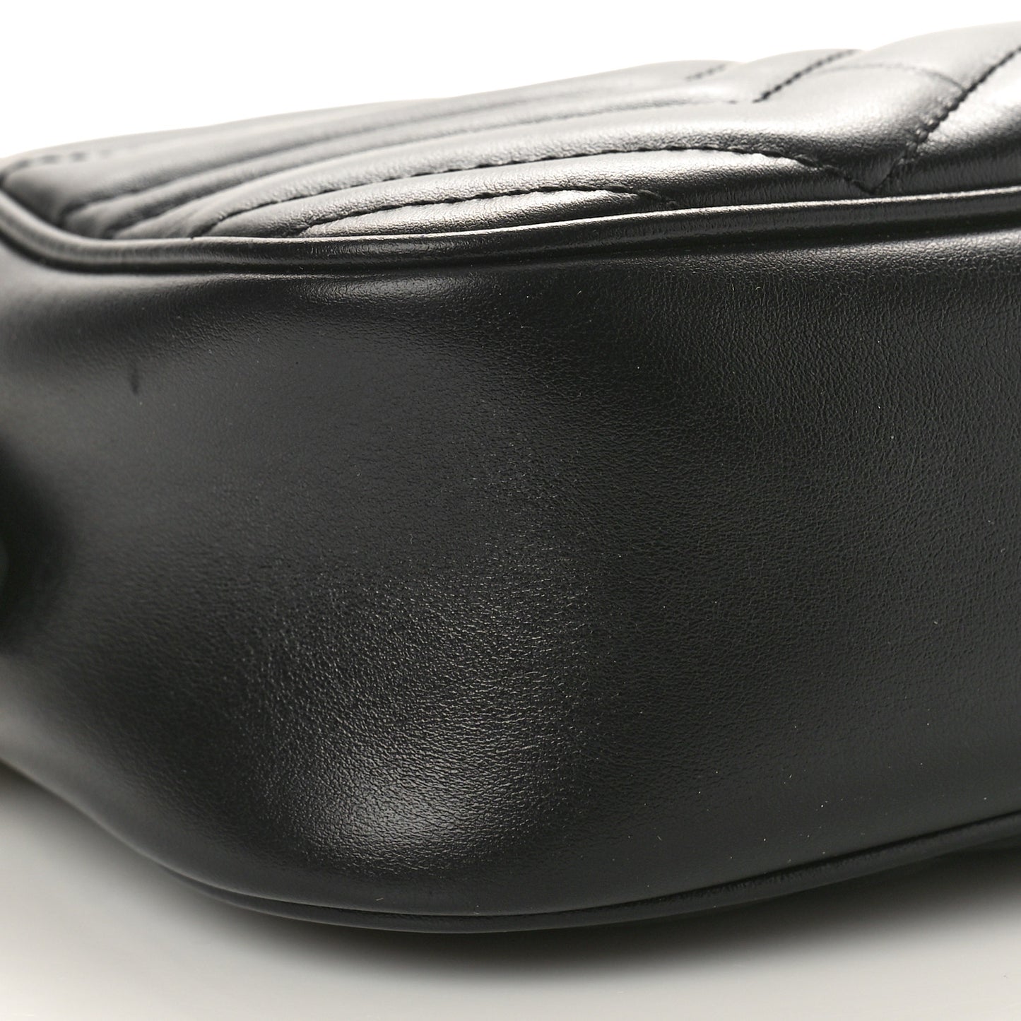 Calfskin Matelasse Small GG Marmont Chain Shoulder Bag Black