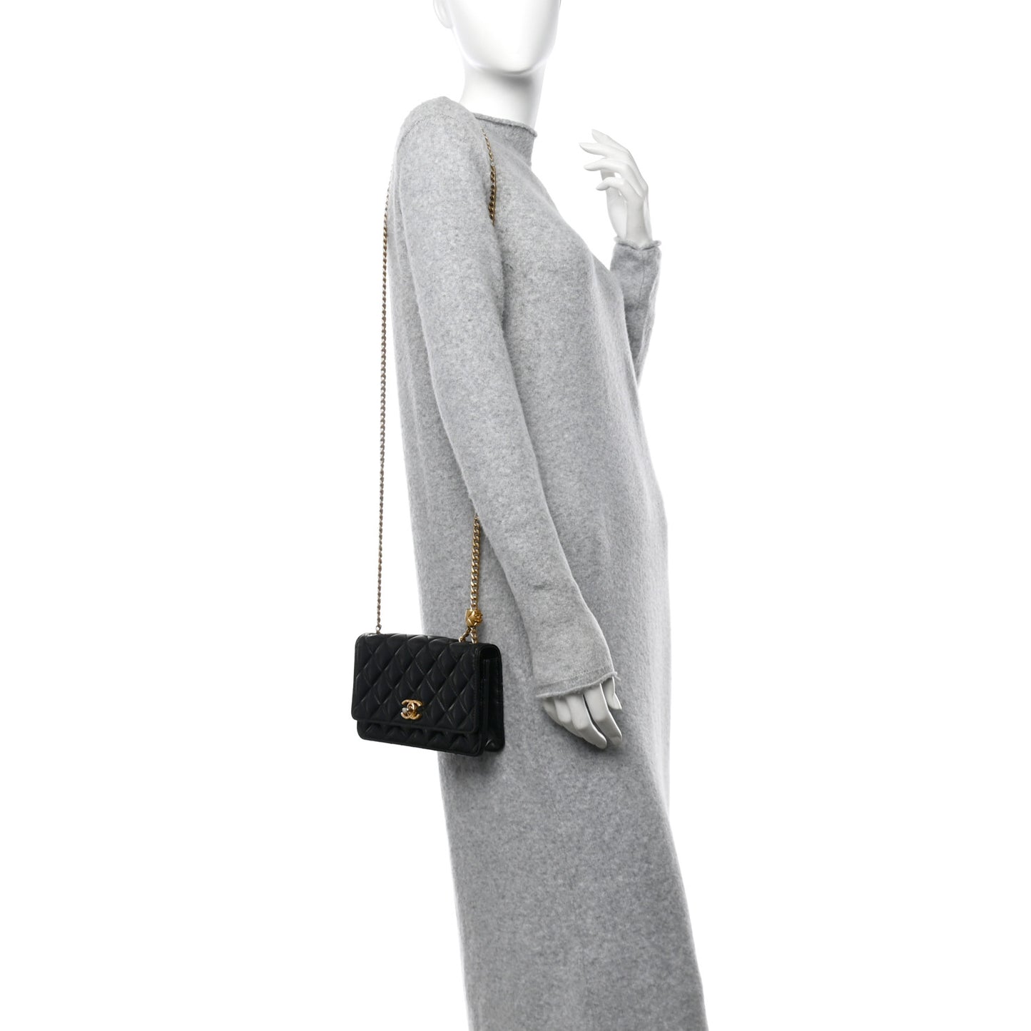 Lambskin Quilted Pillow Crush Wallet On Chain WOC Black