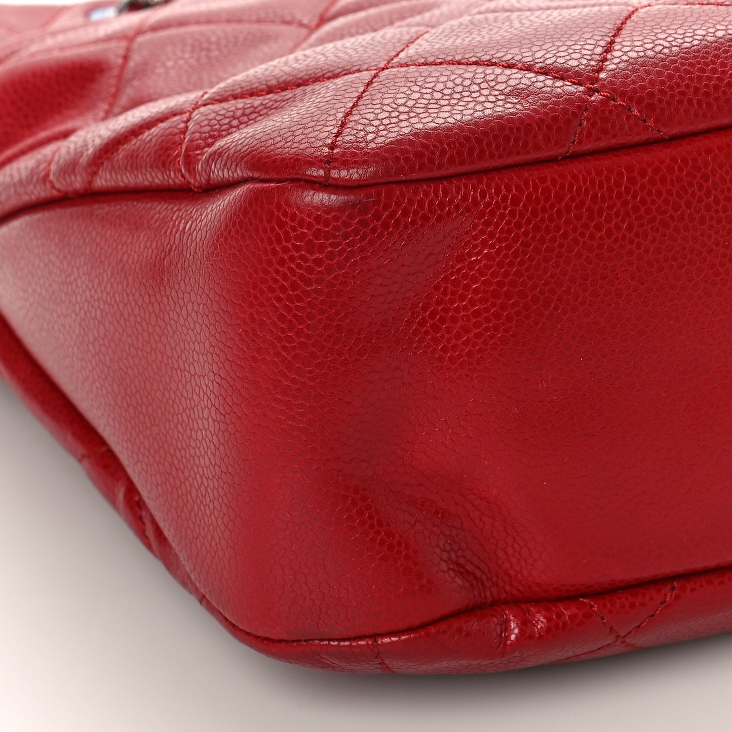 Caviar Quilted Timeless CC Soft Tote Red