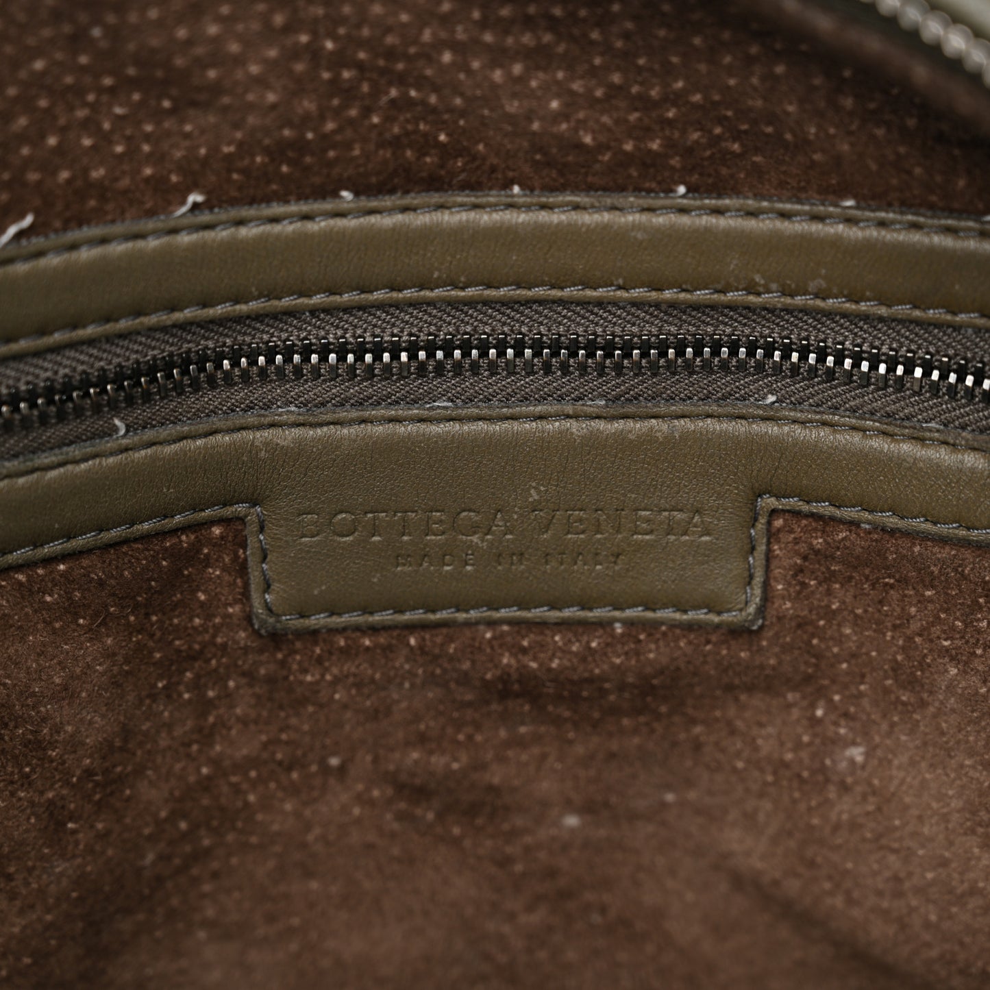 Nappa Intrecciato Large Veneta Hobo Fume