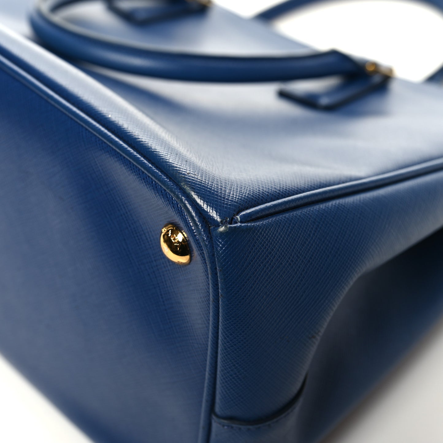 Saffiano Medium Galleria Double Zip Tote Baltico