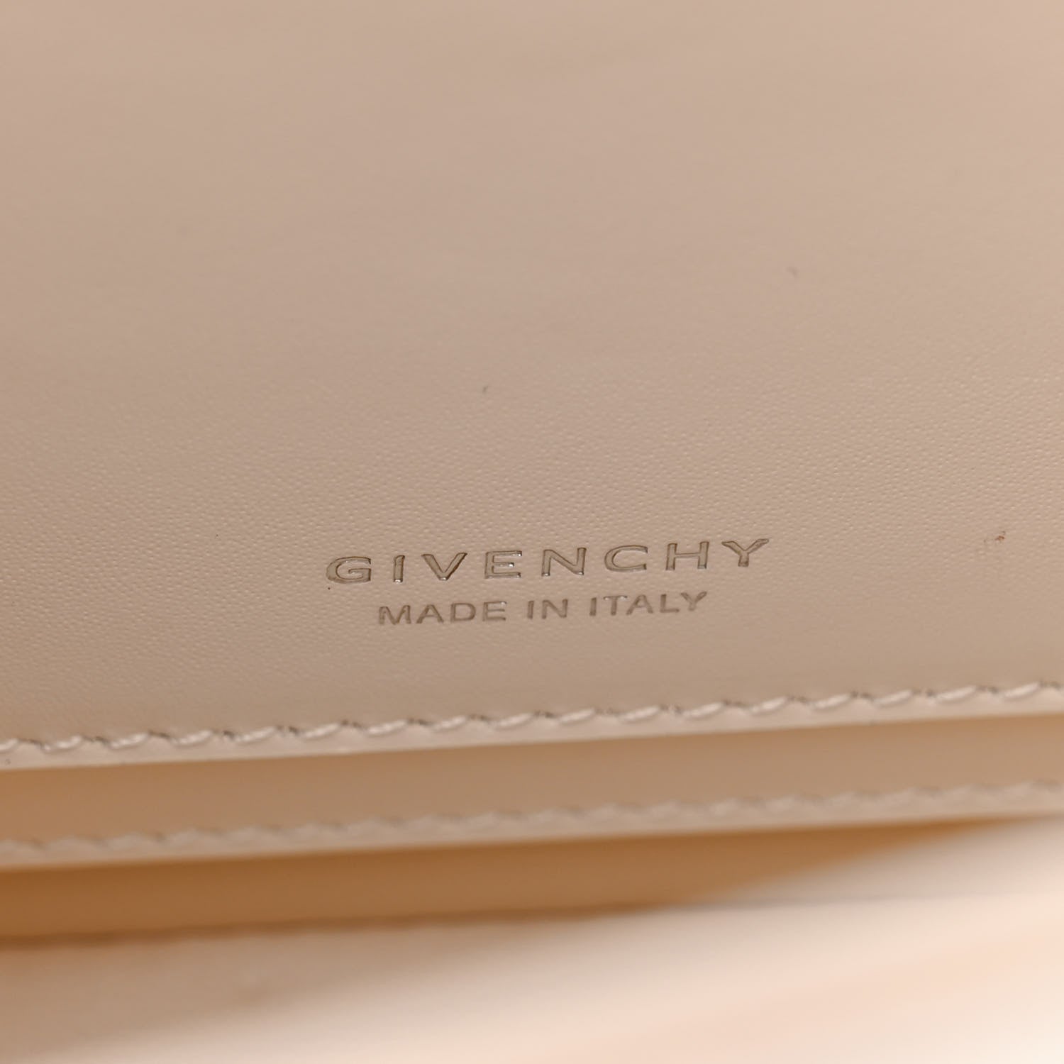 Givenchy Box Calfskin Medium 4G Shoulder Bag Ivory 6 of 17