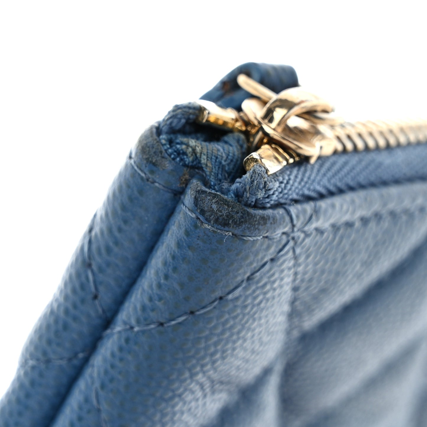 Caviar Quilted Small Pouch Blue