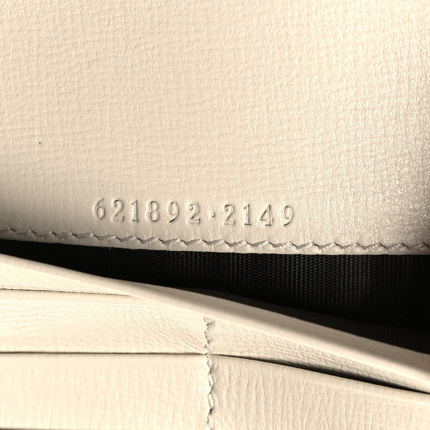 GG Supreme Monogram Azalea Calfskin Horsebit 1955 Wallet On Chain Beige Ebony Mystic White