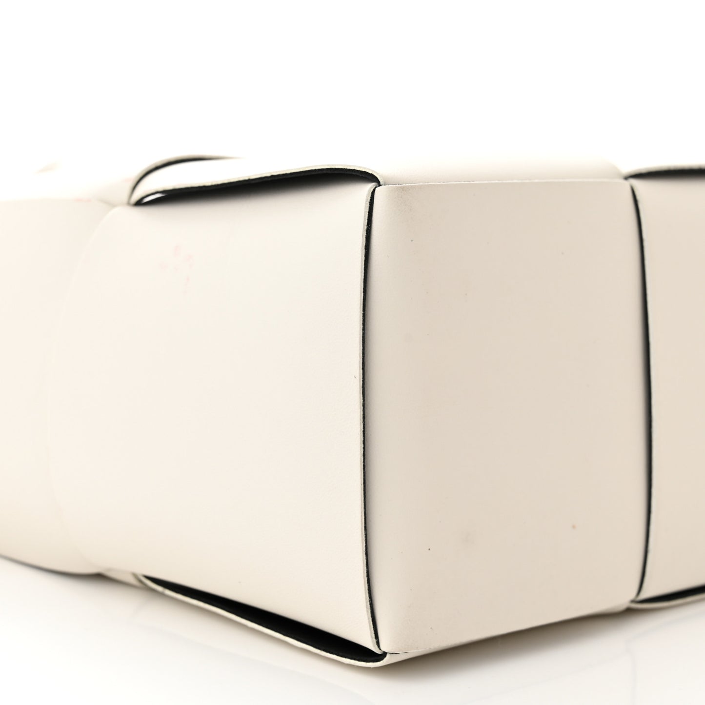 Nappa Maxi Intrecciato Medium Arco Tote Chalk Black