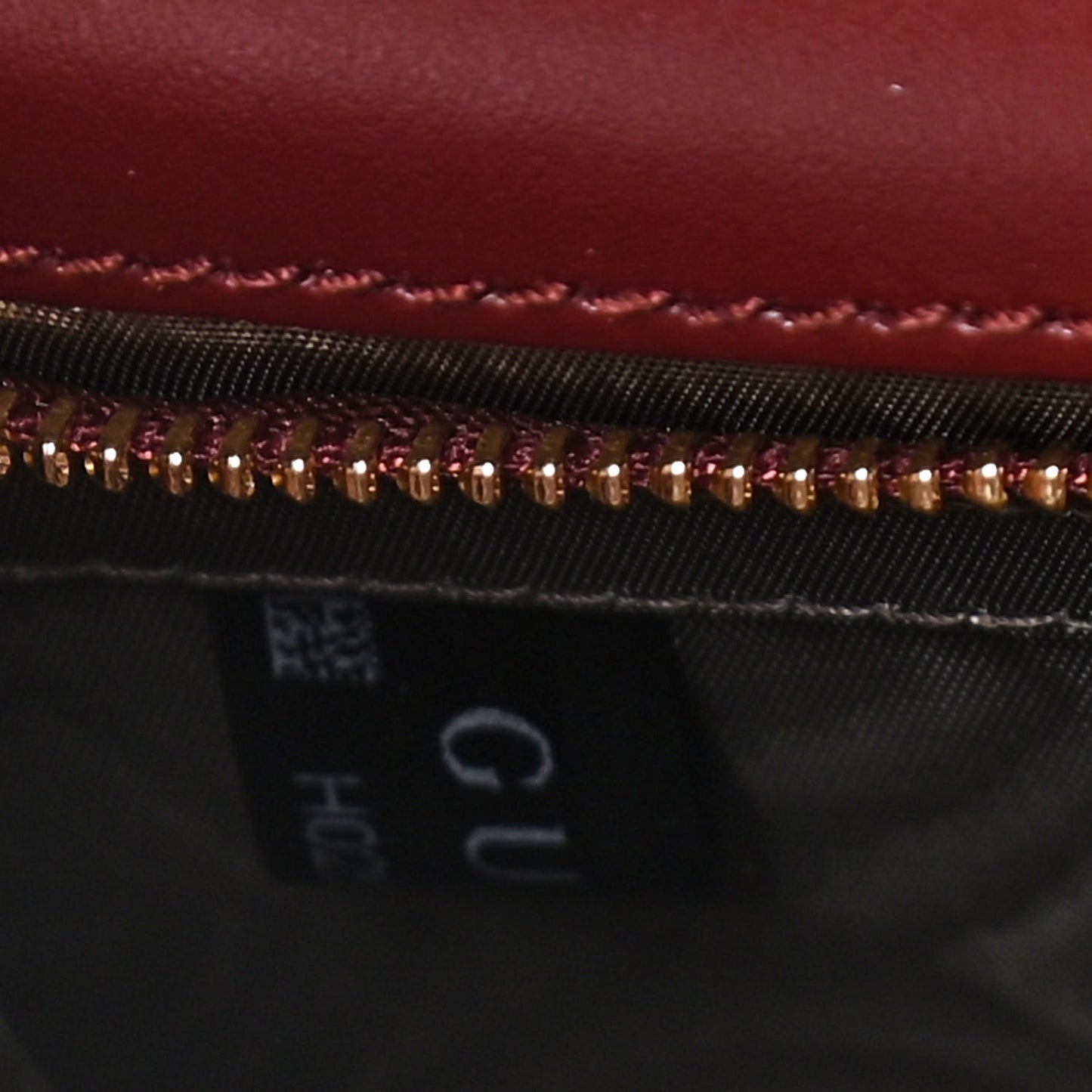 Smooth Calfskin Small Zumi Shoulder Bag Vintage Bordeaux