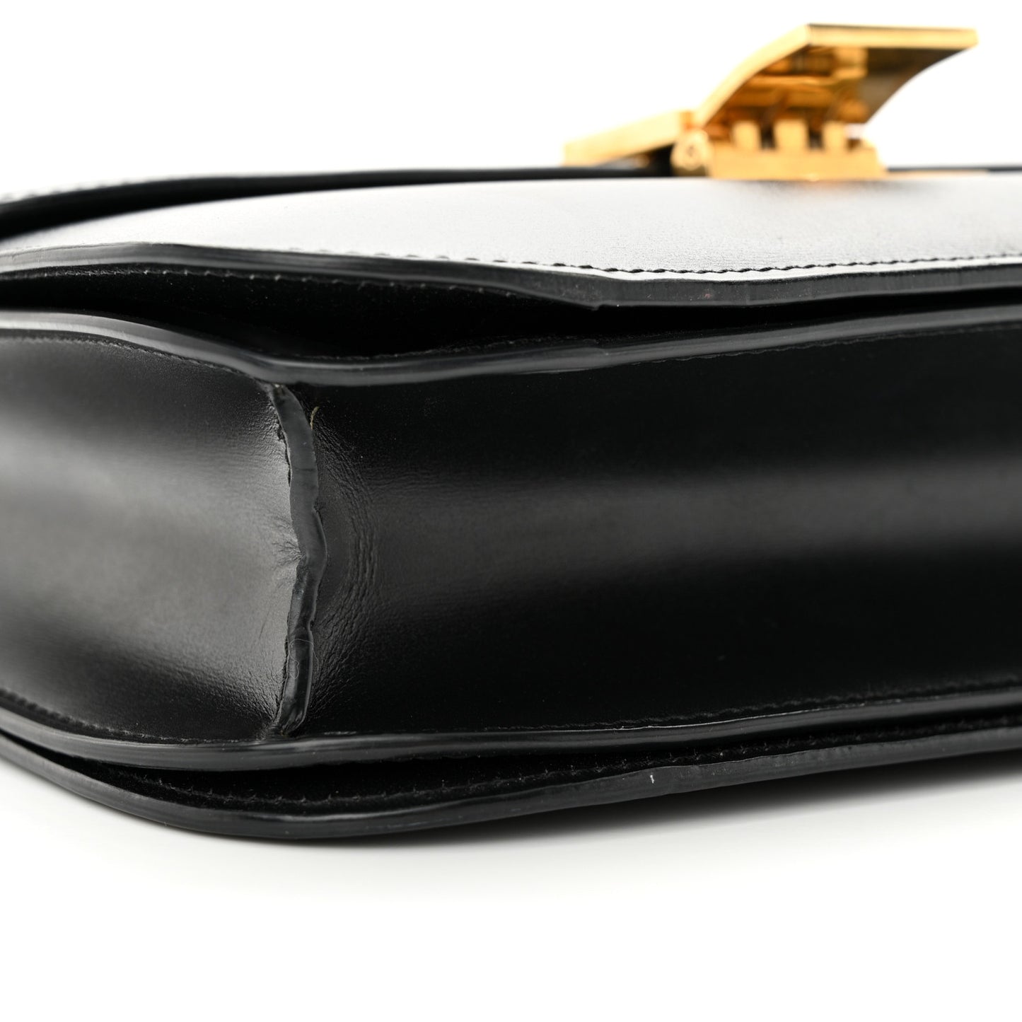 Box Calfskin Medium Classic Box Flap Bag Black