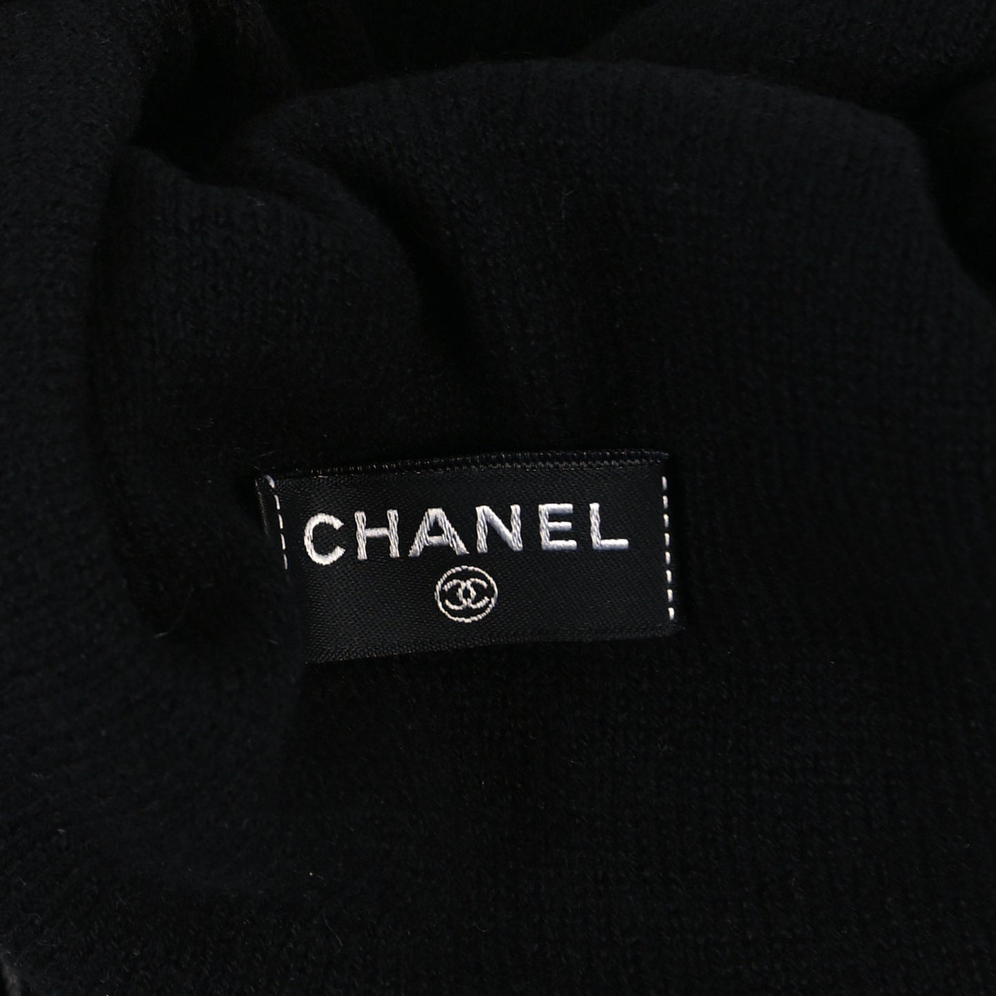 Cashmere CC Camellia Beanie Hat Black White
