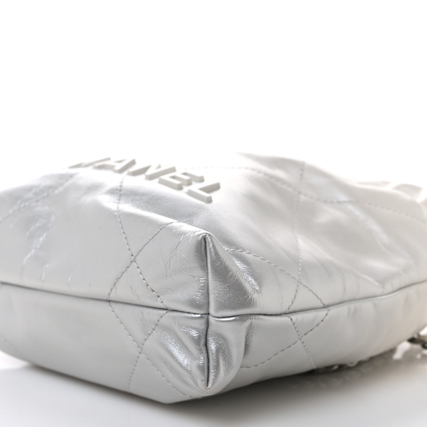 Metallic Shaded Calfskin Quilted Mini Chanel 22 White Silver