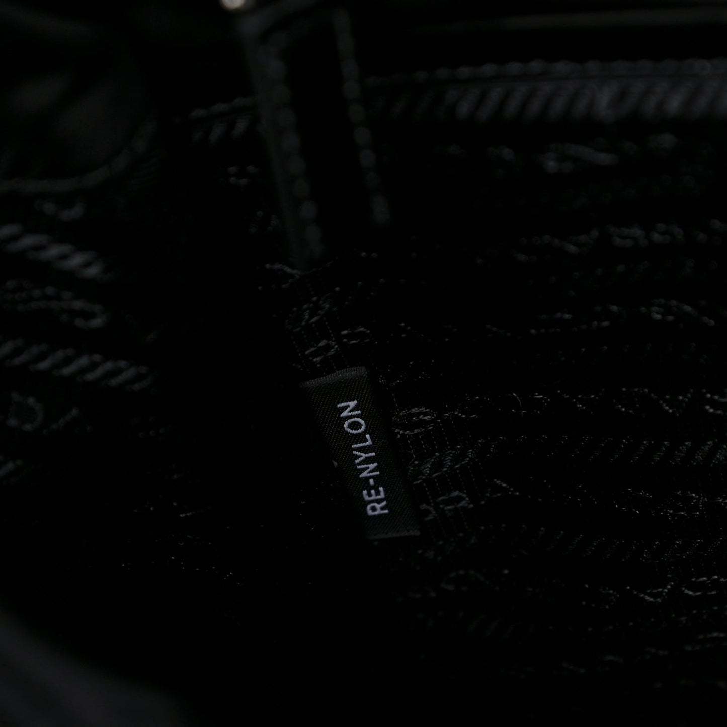 Nylon Tessuto Nappa Symbols Signaux Hobo Bag Black