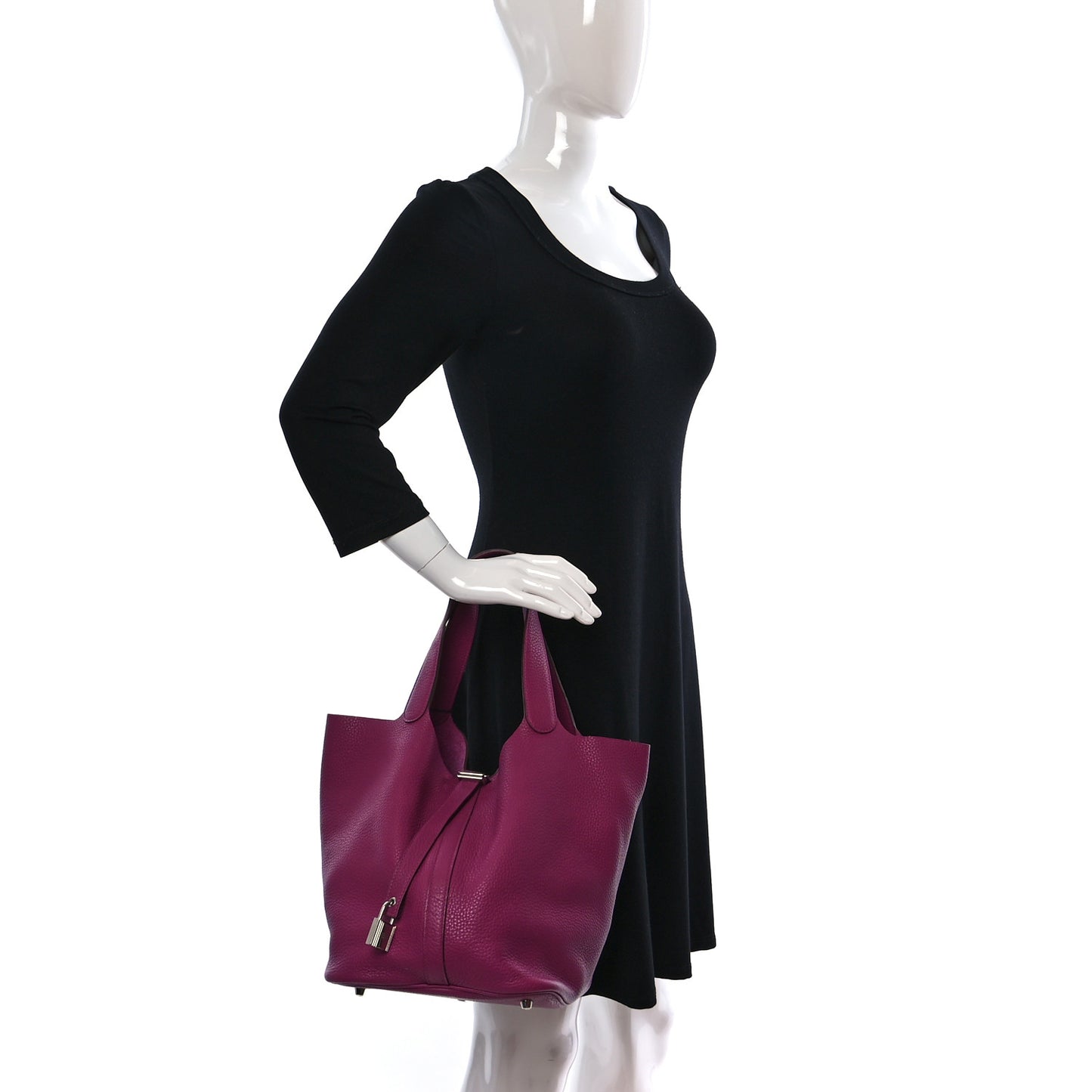 Taurillon Clemence Picotin Lock 26 GM Cyclamen