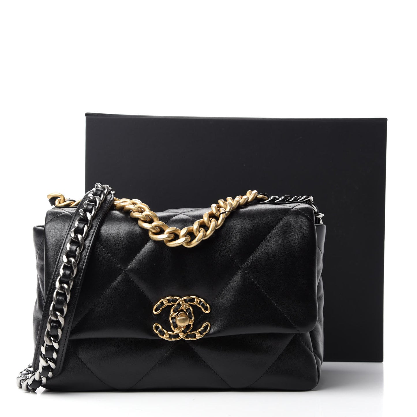 Lambskin Quilted Medium 19 Flap Black