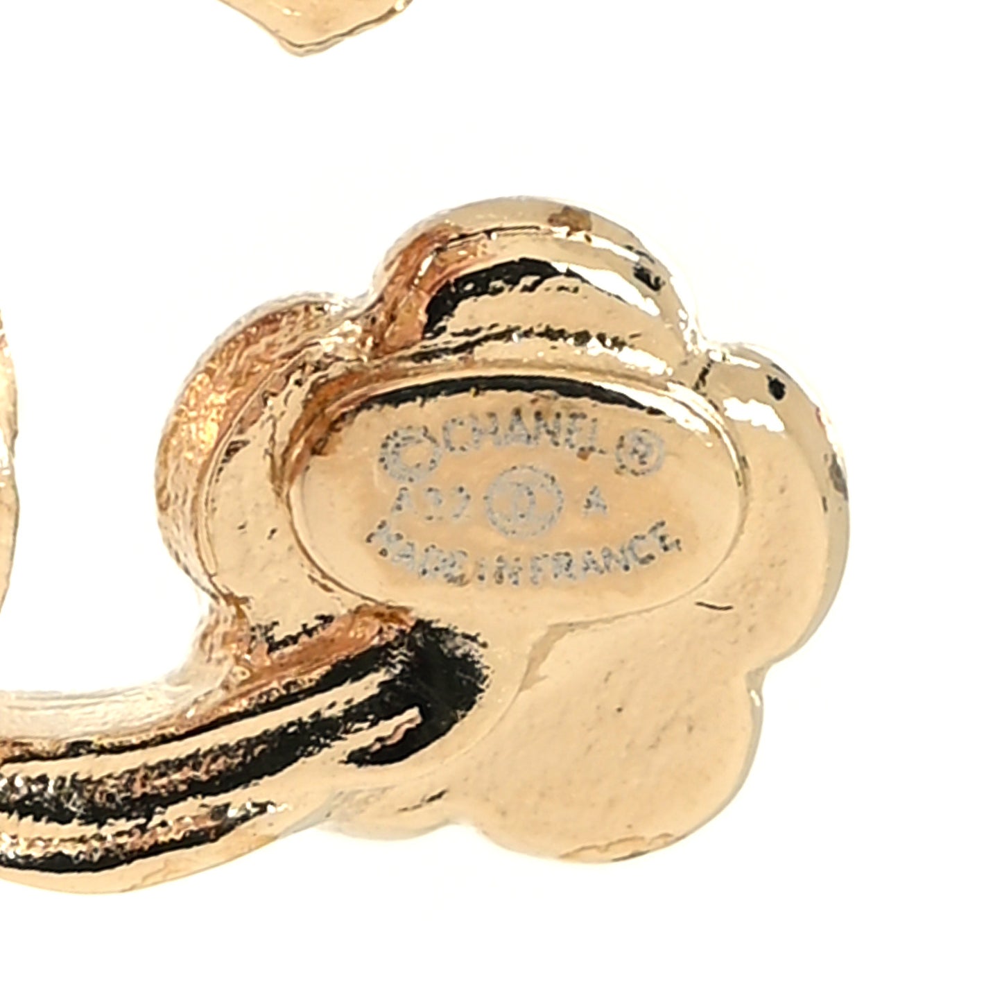 Metal Camellia CC Earrings Gold