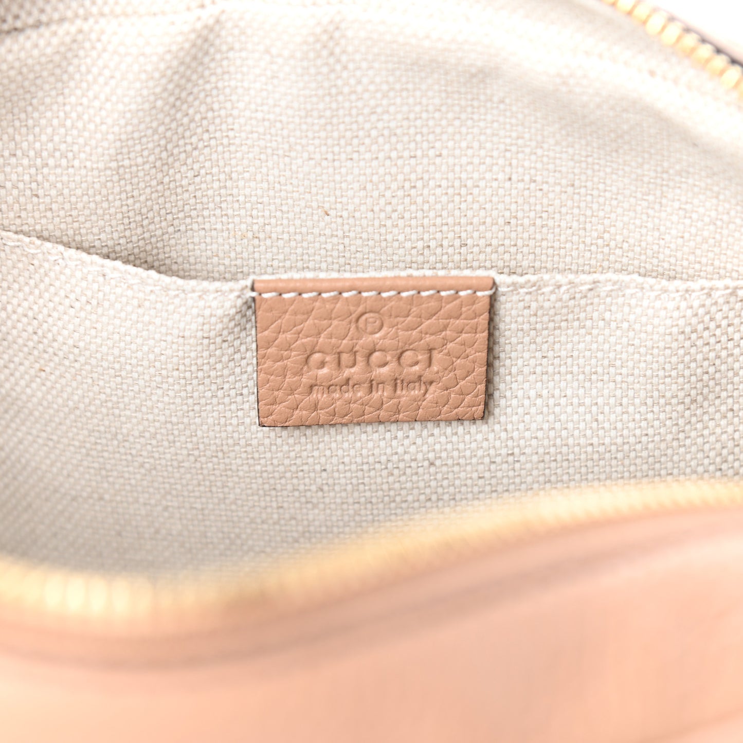 Pebbled Calfskin Small Soho Disco Bag Camelia