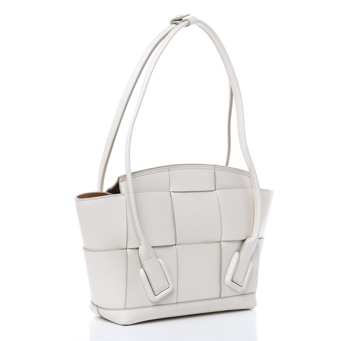 French Calfskin Maxi Intrecciato Arco 33 Bianco