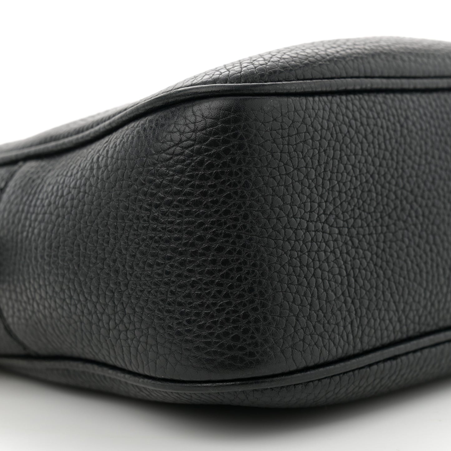 Pebbled Calfskin Small Soho Disco Bag Black