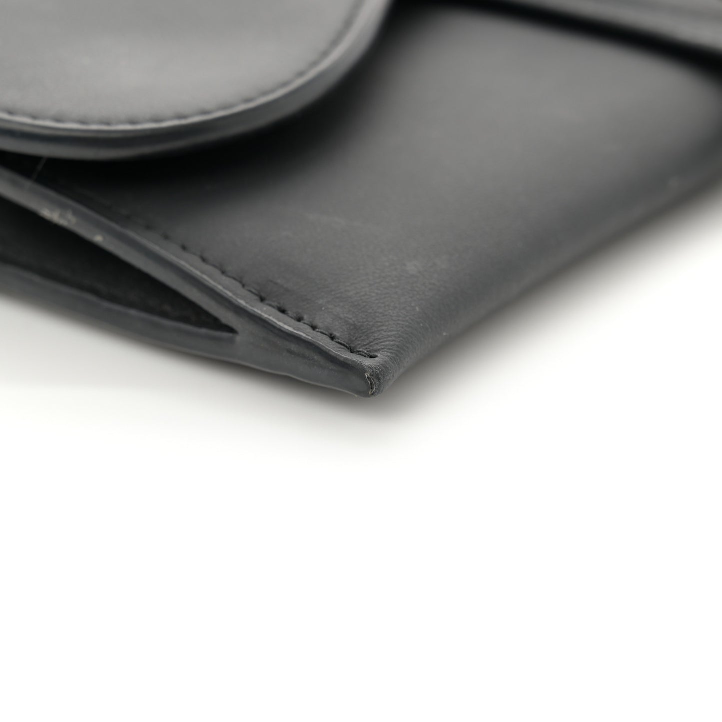 Ultra Matte Calfskin Saddle Chain Wallet Pouch Black