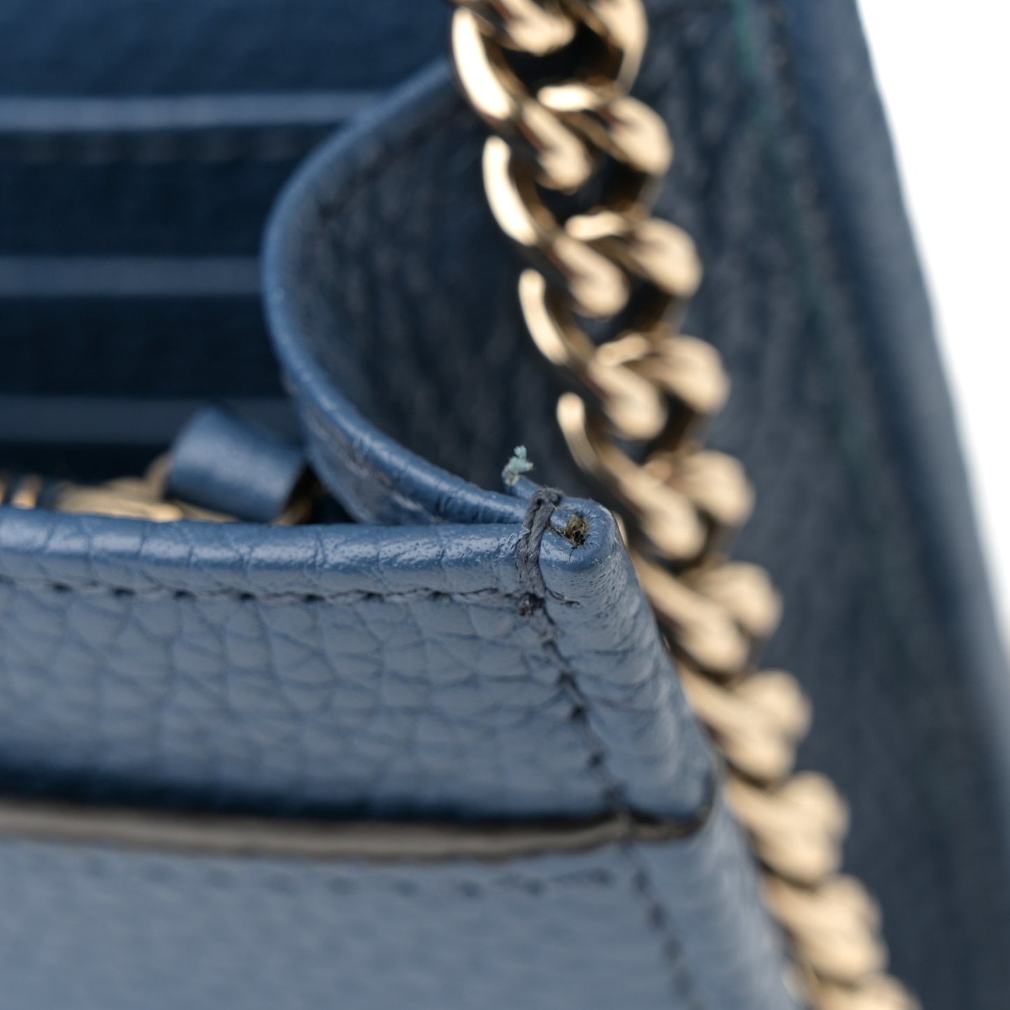 Pebbled Calfskin Soho Wallet on Chain Caspian