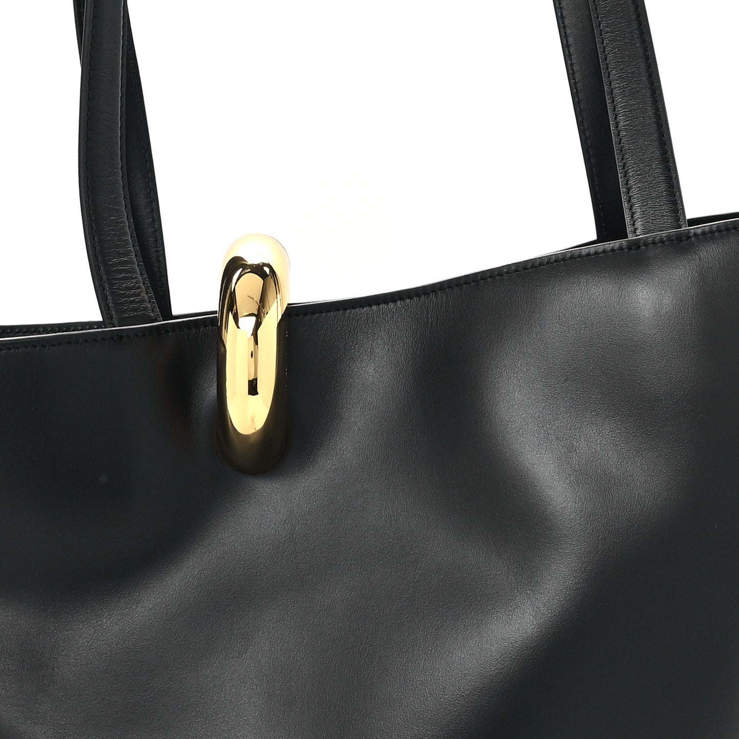 Smooth Calfskin Le Bambola Moyen Black