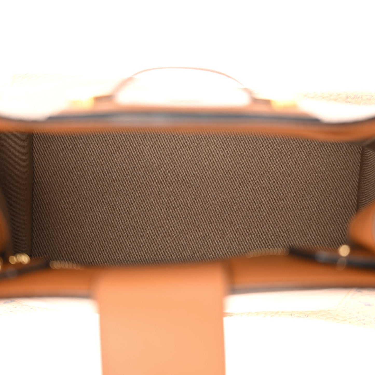 Visetos Calfskin Essential Bucket Bag Cognac