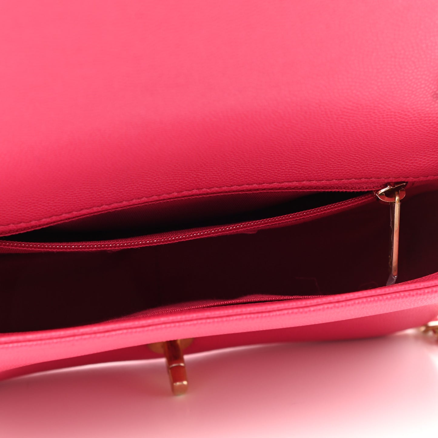 Caviar Quilted Small Fashion Therapy Flap Bag Dark Pink