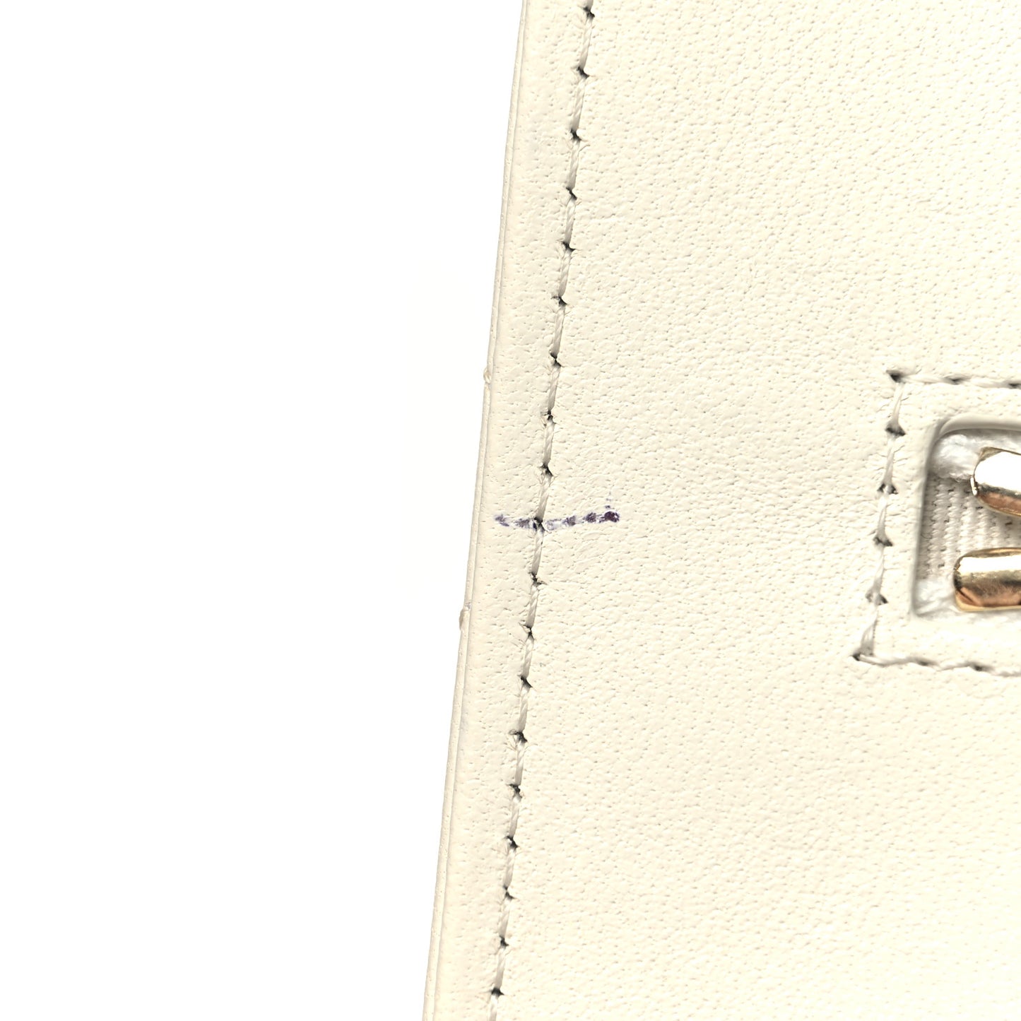 Lambskin Quilted CC Pearl Crush Wallet on Chain WOC White