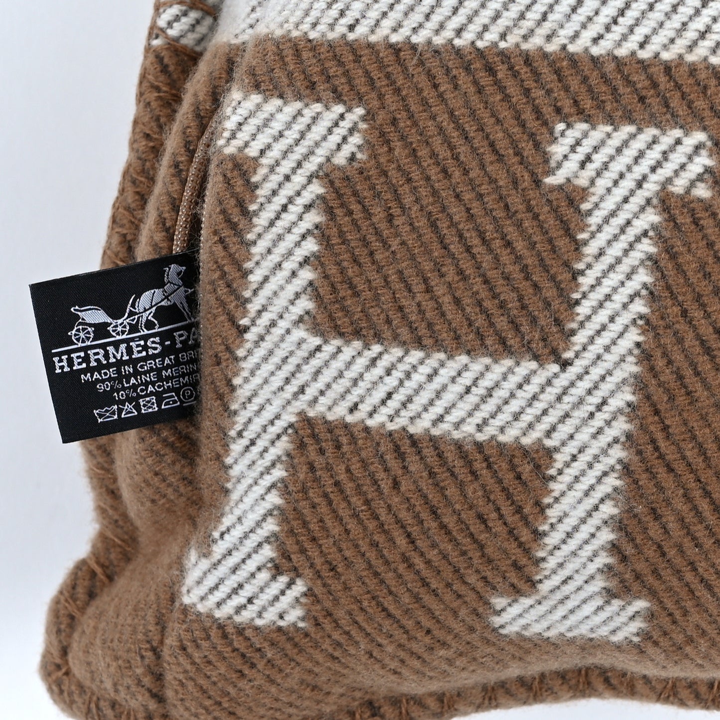Wool Cashmere Avalon Pillow PM Ecru Camel