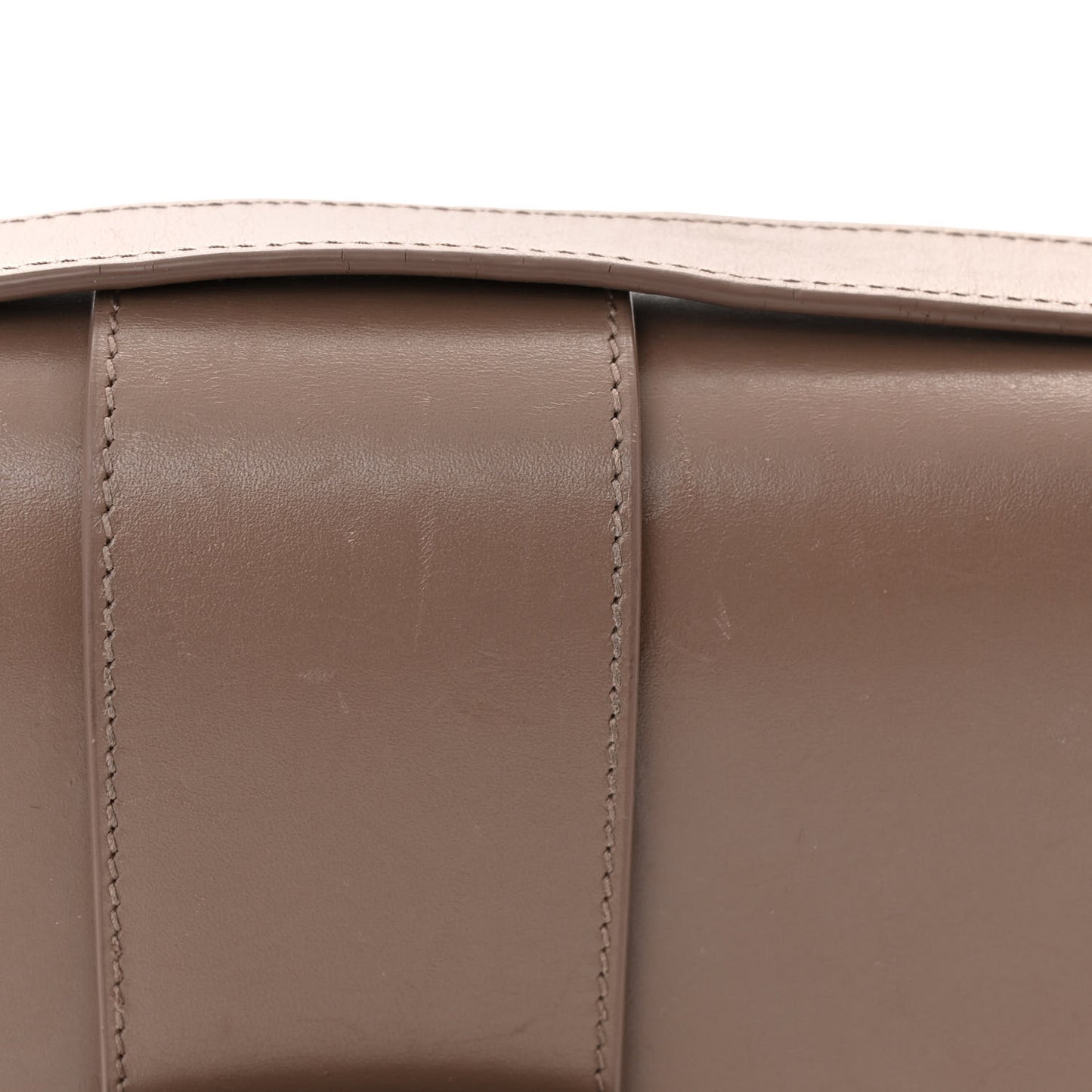 Box Calfskin 30 Montaigne Flap Bag Raw Beige