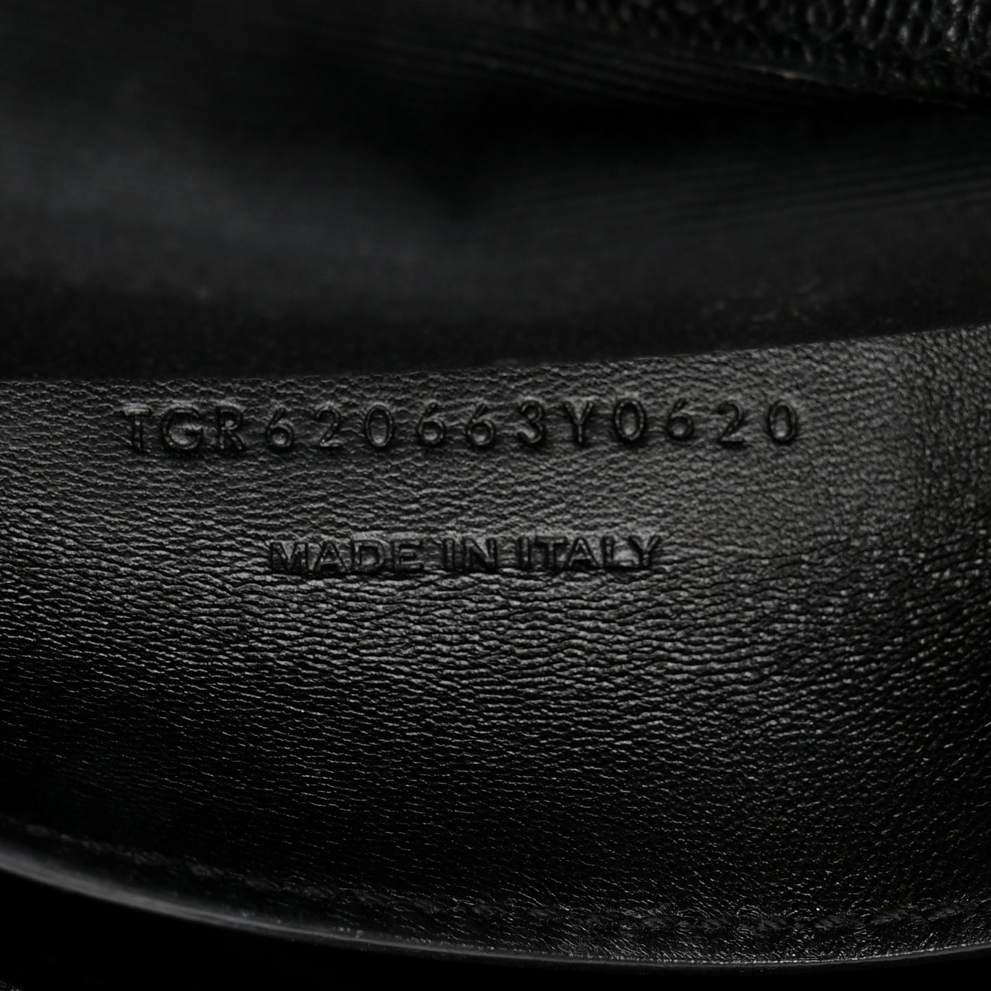 Grain De Poudre Medium West Hollywood Monogram Fold-Over Black