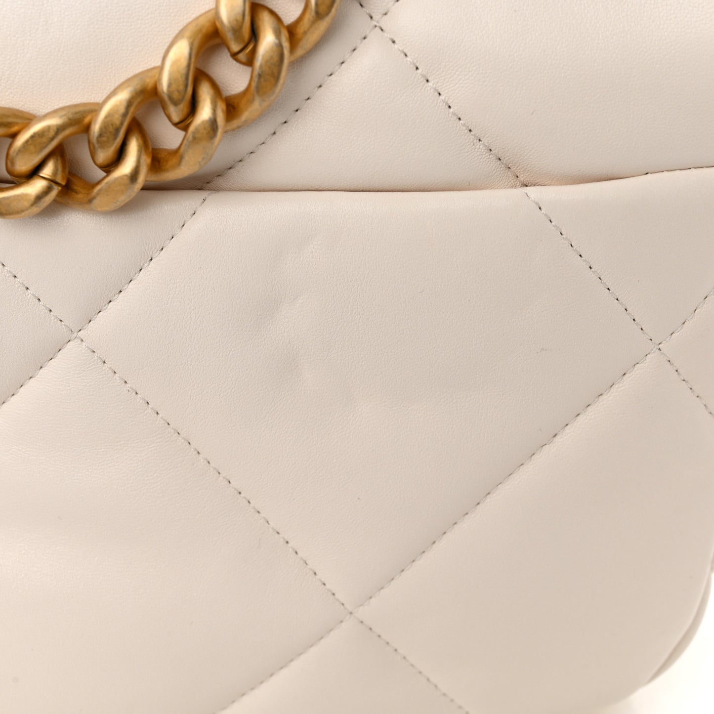 Goatskin Quilted Medium Chanel 19 Flap White