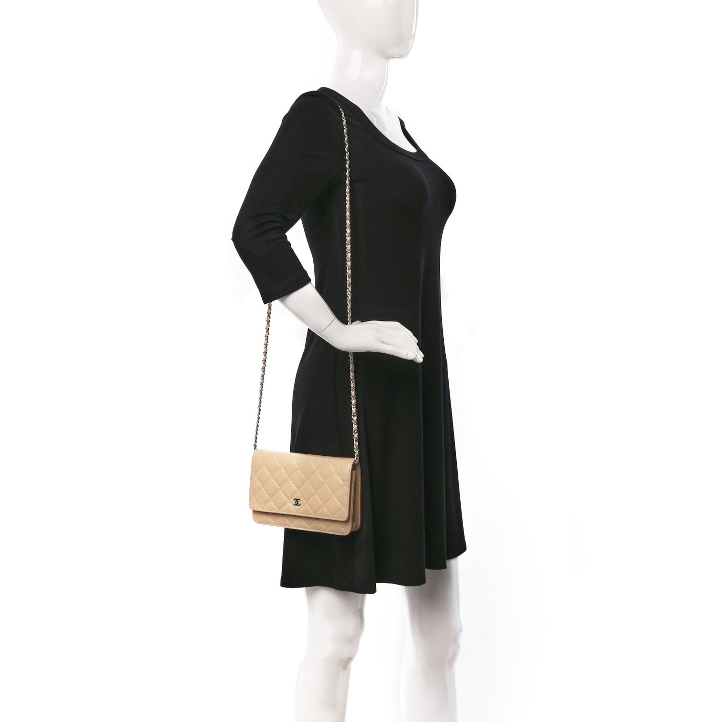 Caviar Quilted Wallet On Chain WOC Beige