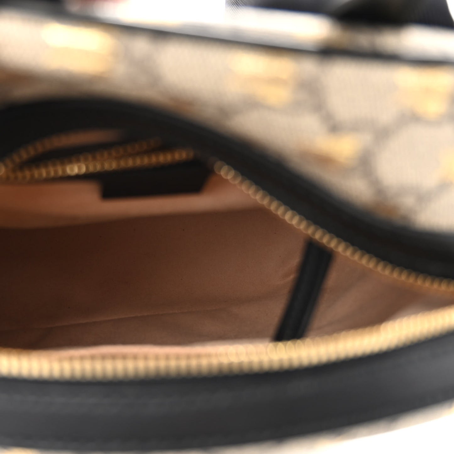 GG Supreme Monogram Bees Print Small Day Backpack Beige Oro Black