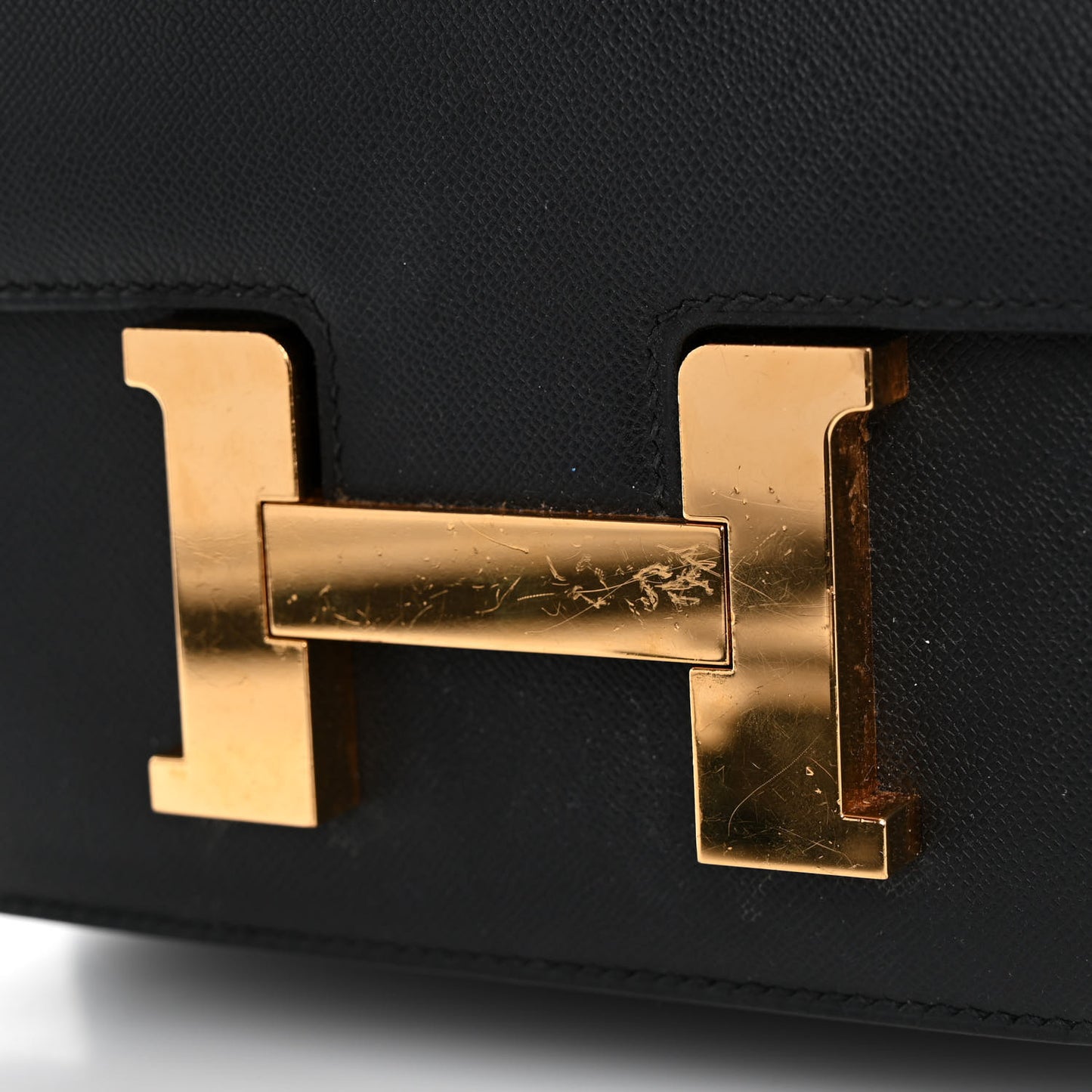 Epsom Constance 24 Black