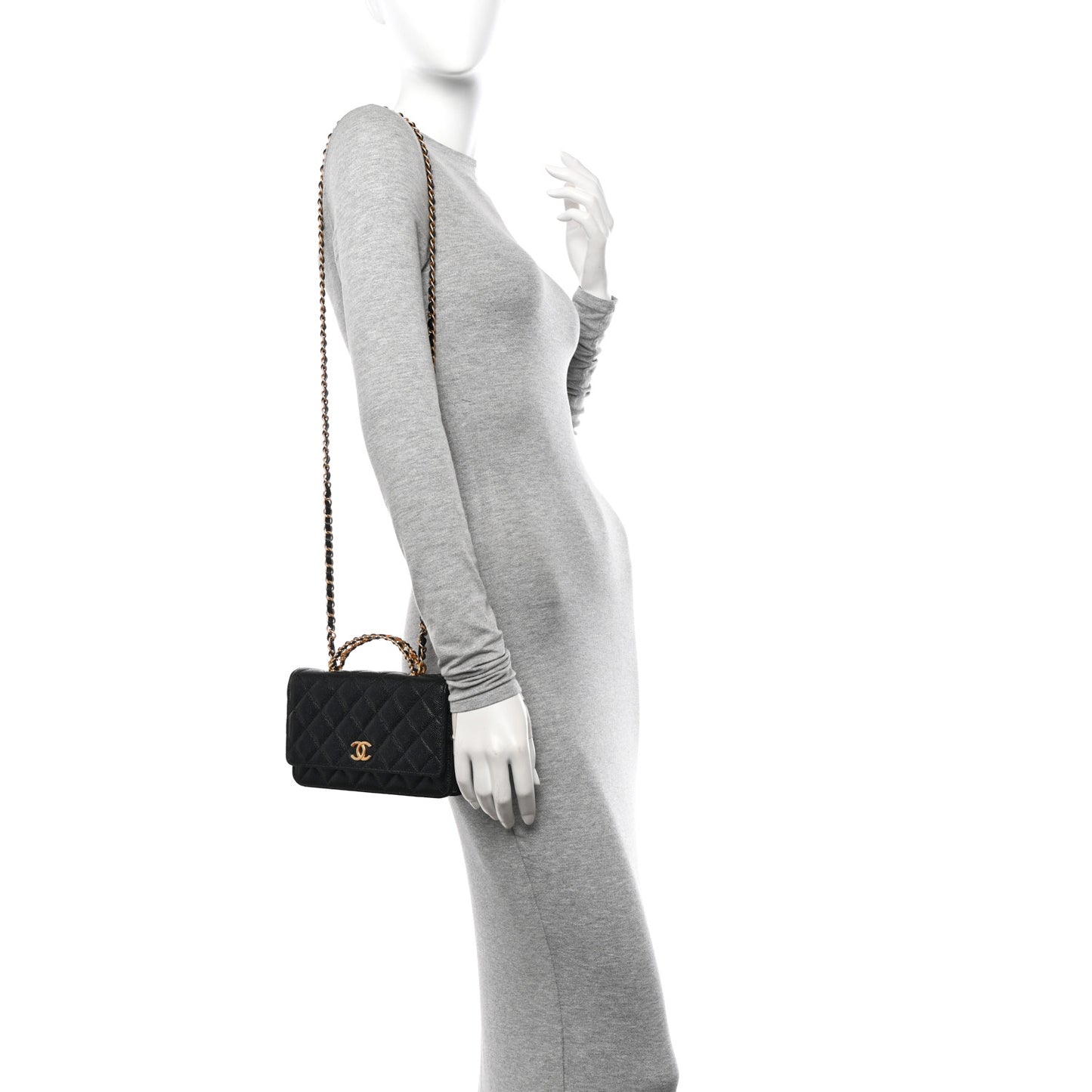 Shiny Caviar Quilted Pick Me Up Wallet On Chain WOC Black